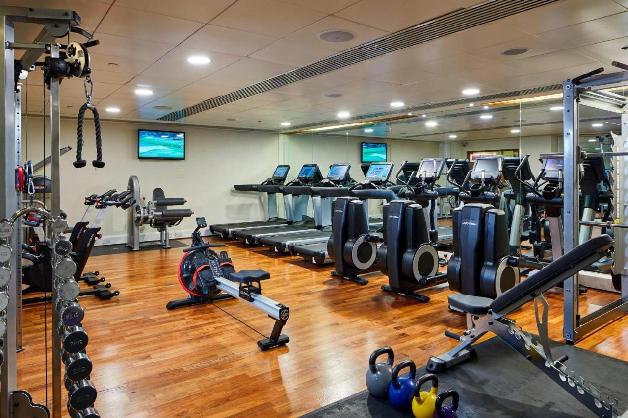 London Marriott Hotel Canary Wharf Londres Exterior foto The gym at the hotel